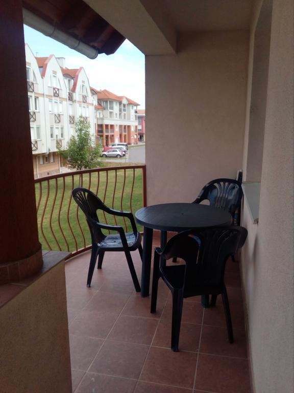 Ferienwohnung Gobe Apartman Hajdúszoboszló Exterior foto